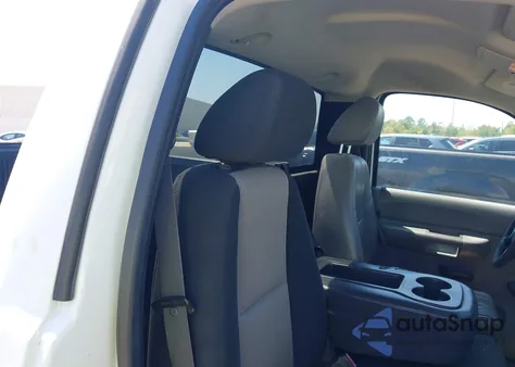 2008 Chevrolet Silverado 1500 Work Truck from USA, damaged, VIN 1GCEC14X68Z161387